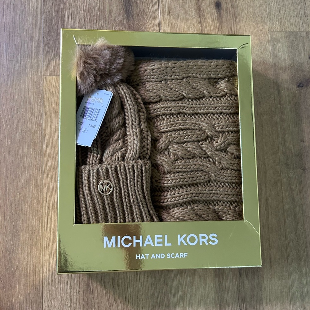 Michael Kors Tan Knit Hat and Scarf Set